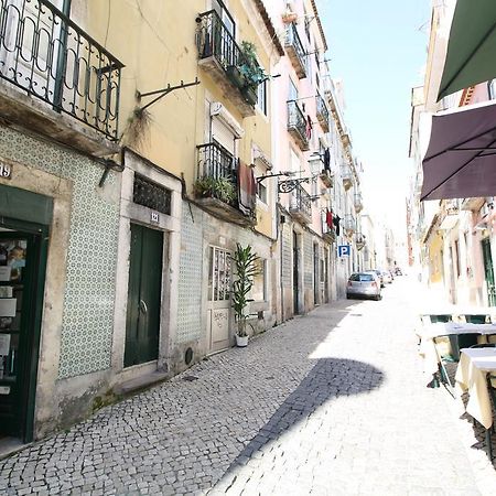 Bairro Alto in a Polaroid Lisboa Exterior foto