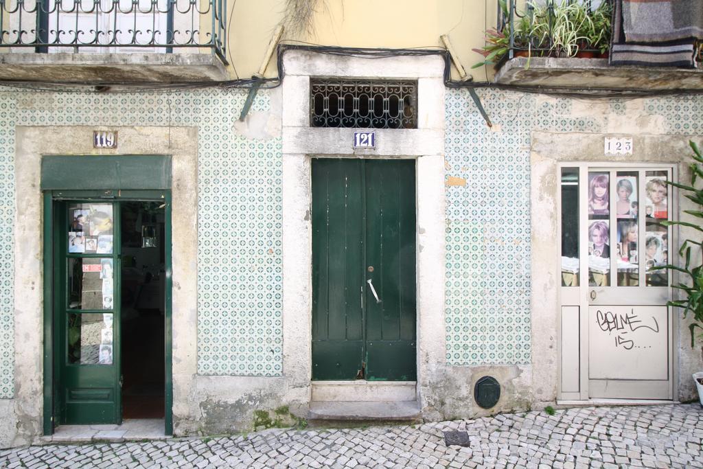 Bairro Alto in a Polaroid Lisboa Exterior foto